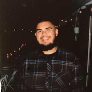 Meet your Posher, Carlos